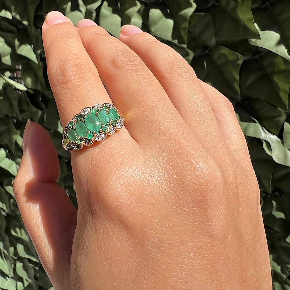 Emerald and Diamond Ring set in 9ct gold